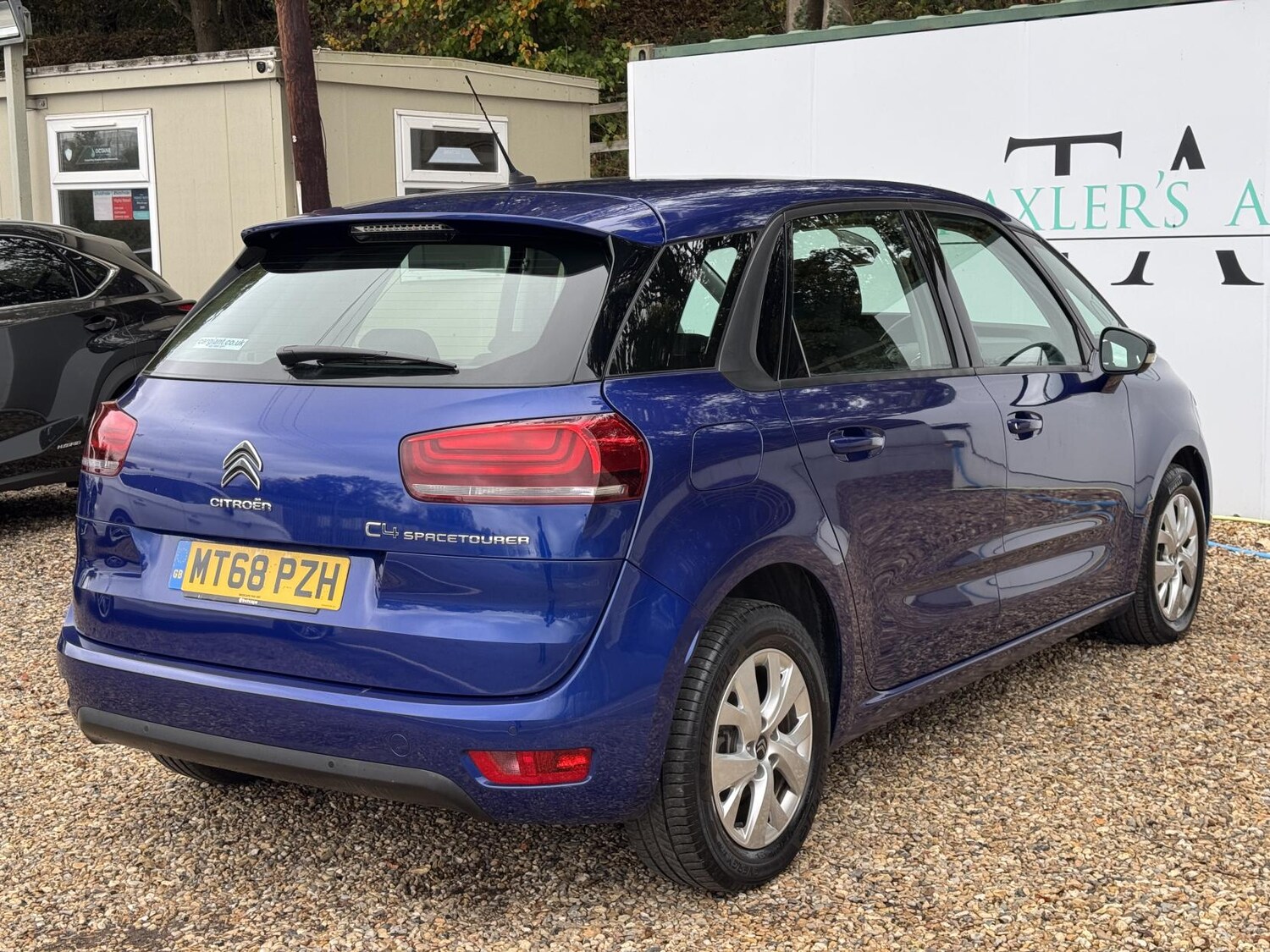 Used Citroen C4 2018 for sale - 76640720: Photo 9