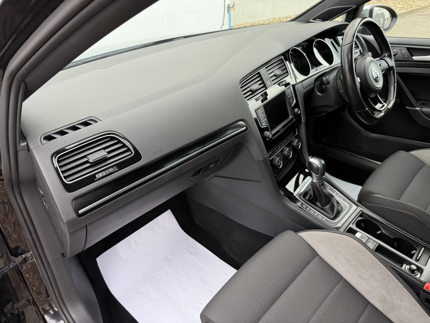 Used Volkswagen Golf 2016 for sale - 77603288: Photo 17