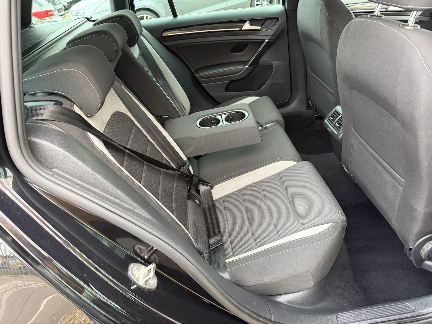 Used Volkswagen Golf 2016 for sale - 77603288: Photo 21