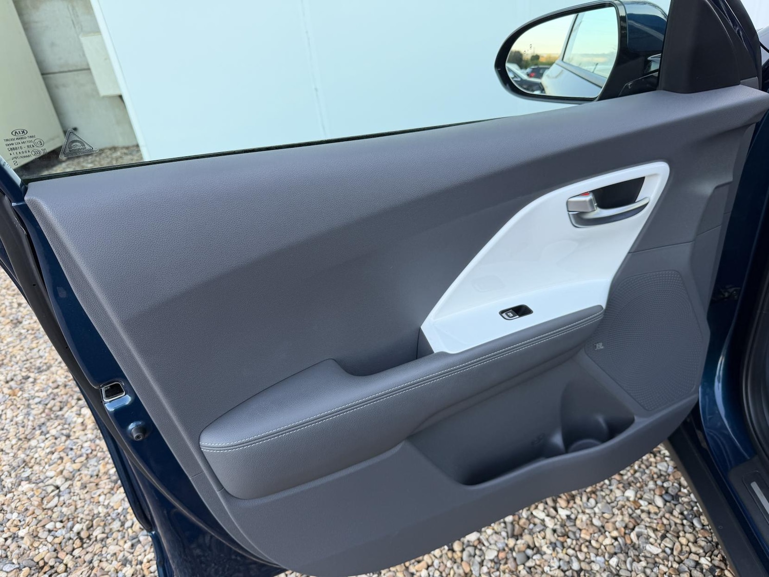 Used Kia Niro 2017 for sale - 77954460: Photo 44