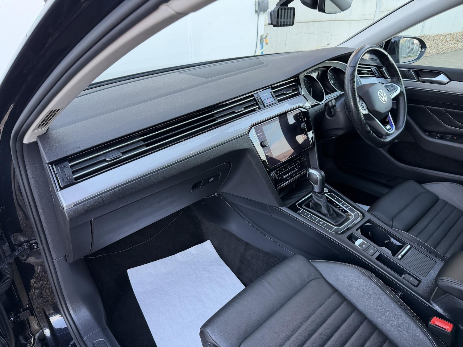 Used Volkswagen Passat 2022 for sale - 76741843: Photo 11