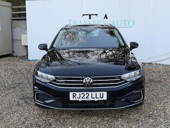 Used Volkswagen Passat 2022 for sale - 76741843: Photo