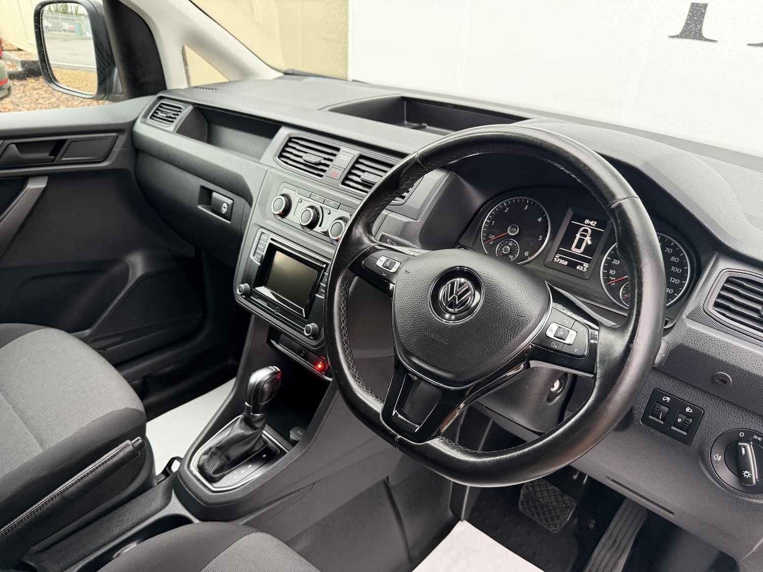 Used Volkswagen Caddy Maxi 2018 for sale - 76862055: Photo 15