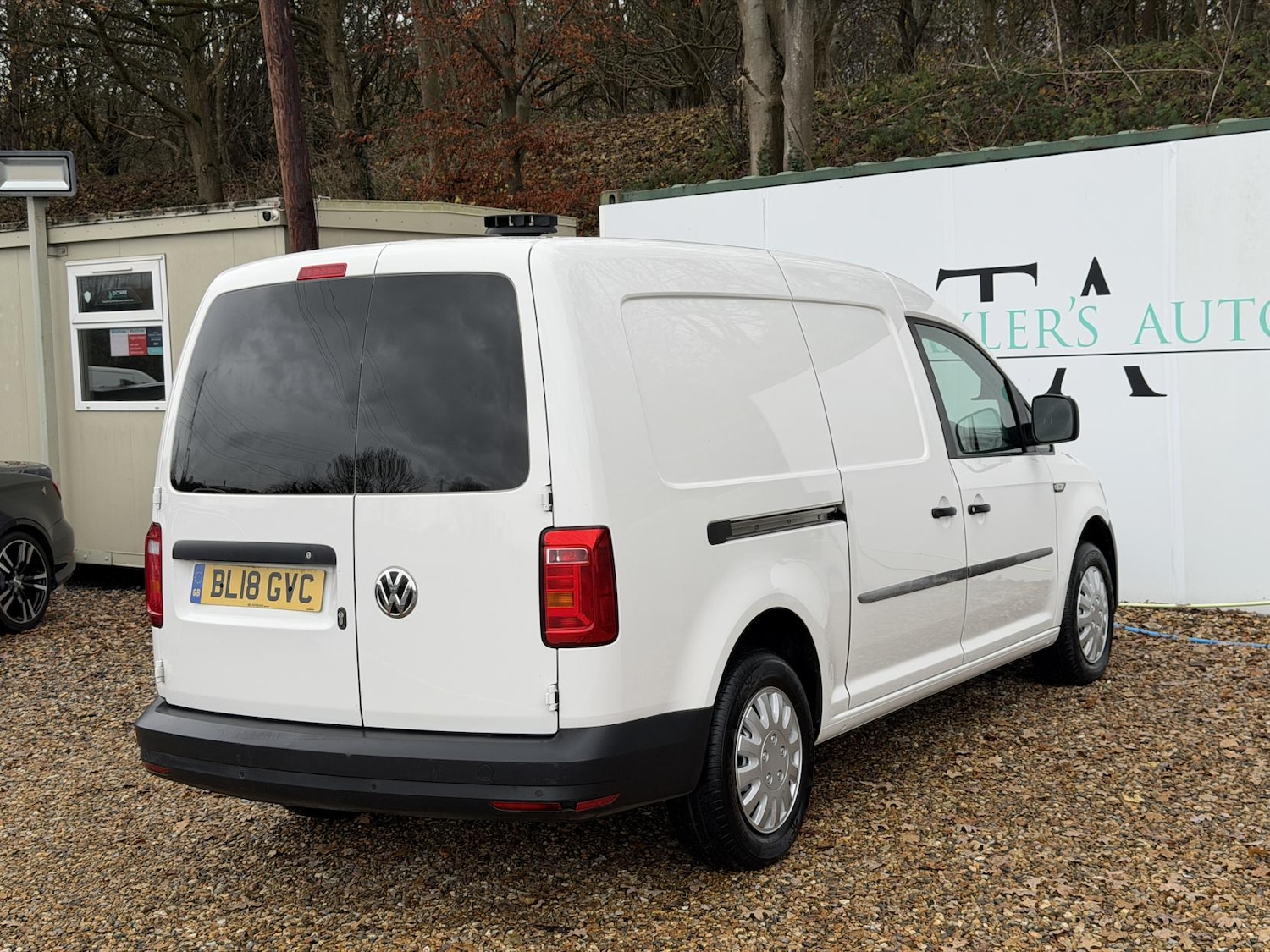 Used Volkswagen Caddy Maxi 2018 for sale - 76862055: Photo 8