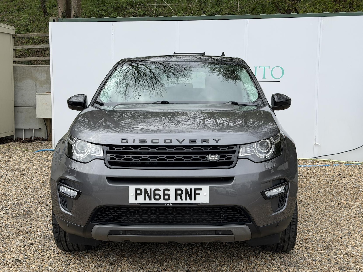 Used Land Rover Discovery Sport 2016 for sale - 78095293: Photo 2