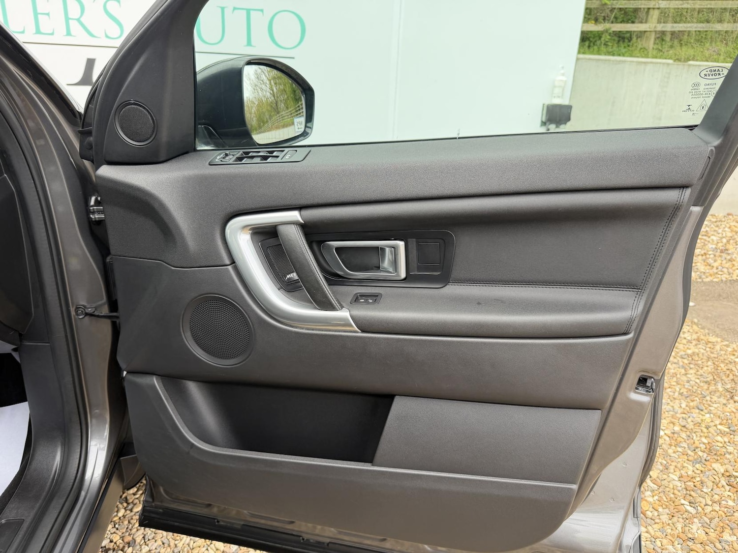 Used Land Rover Discovery Sport 2016 for sale - 78095293: Photo 26