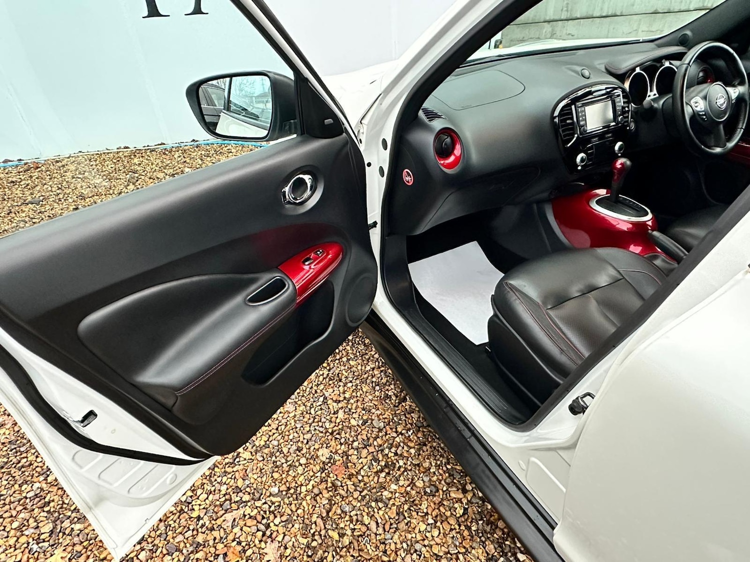 Used Nissan Juke 2016 for sale - 76688473: Photo 11