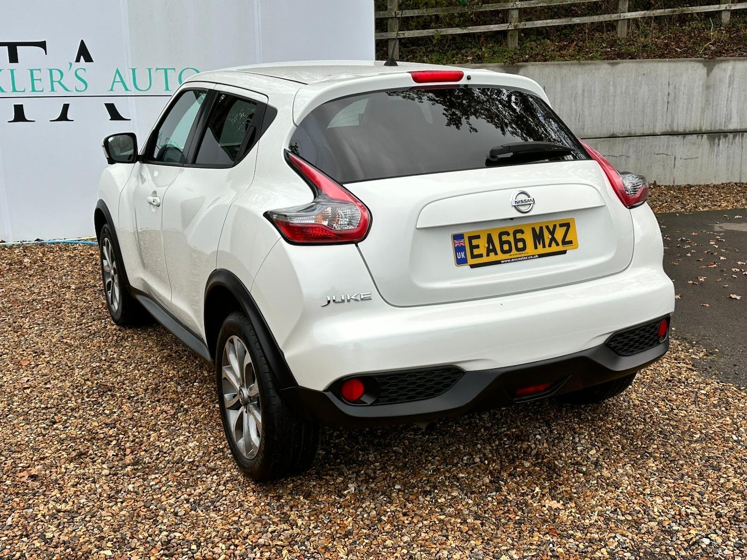 Used Nissan Juke 2016 for sale - 76688473: Photo 6