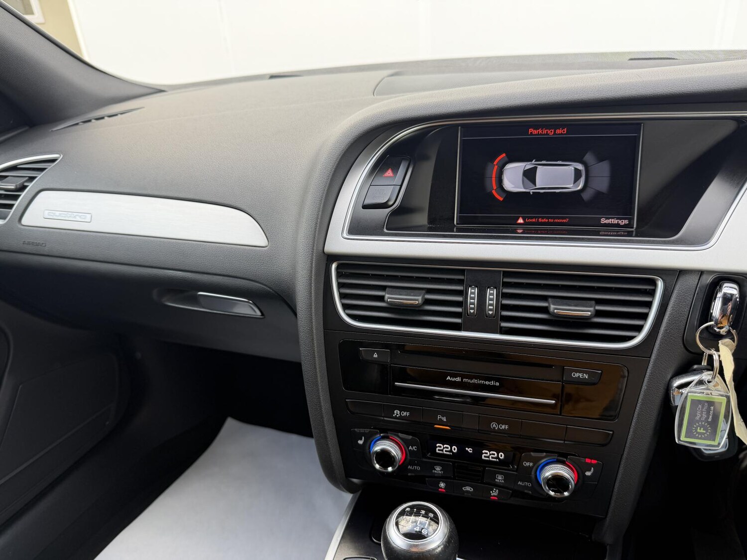 Used Audi A4 Avant 2015 for sale - 77570243: Photo 25