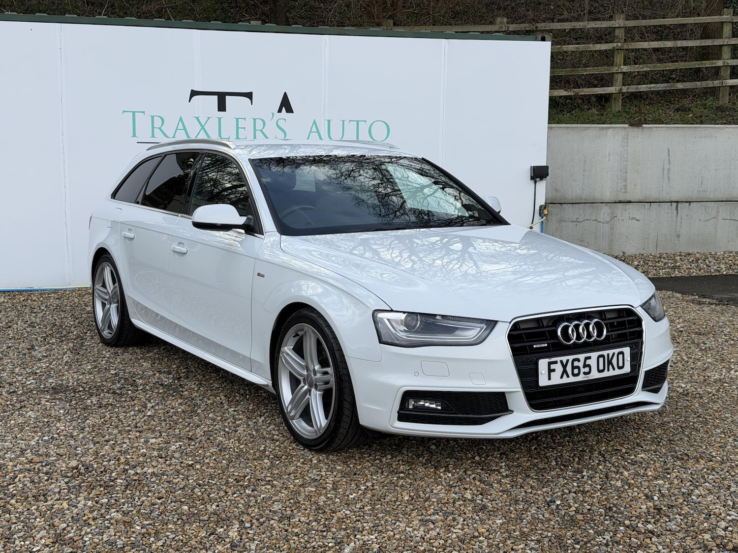 Used Audi A4 Avant 2015 for sale - 77570243: Photo 3