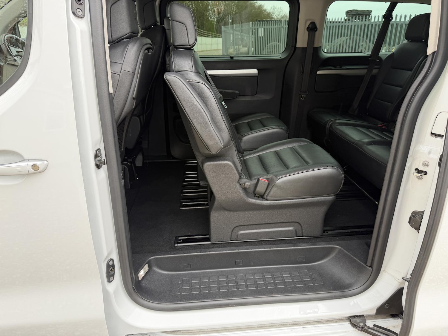 Used Vauxhall Vivaro Life 2023 for sale - 77851790: Photo 12