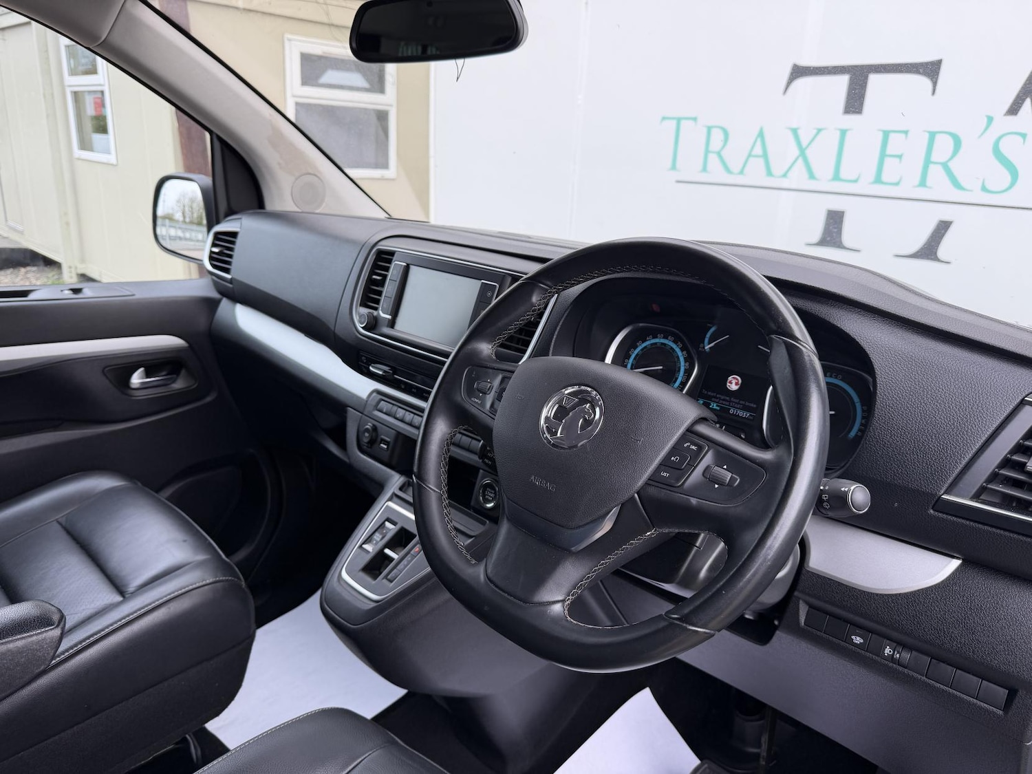 Used Vauxhall Vivaro Life 2023 for sale - 77851790: Photo 14