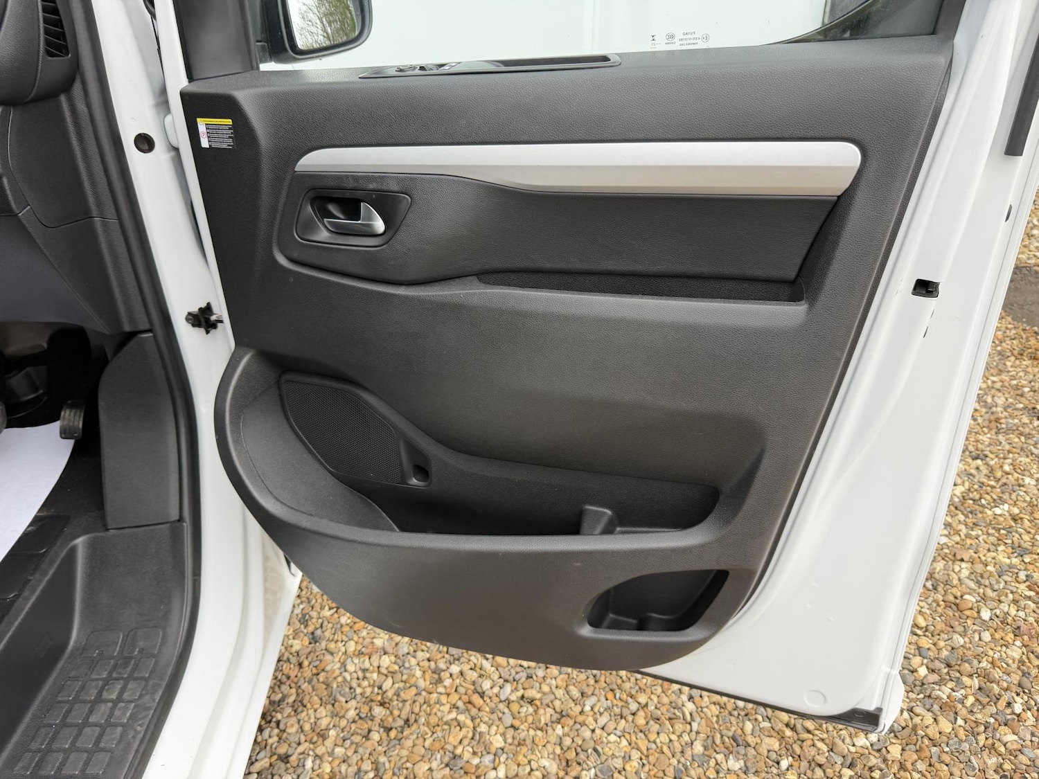 Used Vauxhall Vivaro Life 2023 for sale - 77851790: Photo 17