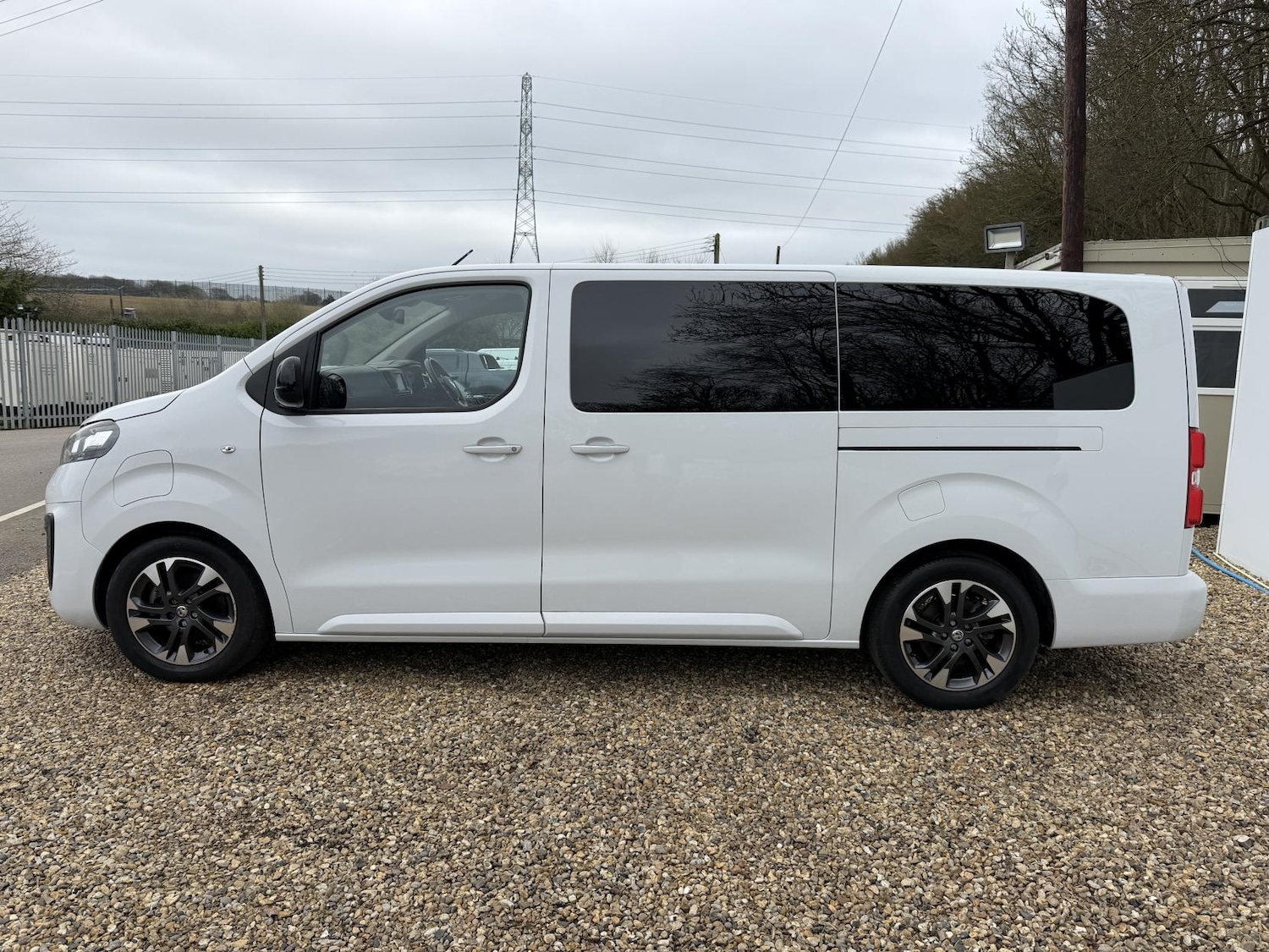 Used Vauxhall Vivaro Life 2023 for sale - 77851790: Photo 6