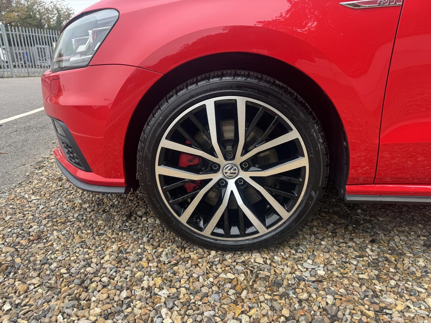 Used Volkswagen Polo 2017 for sale - 76640734: Photo 10