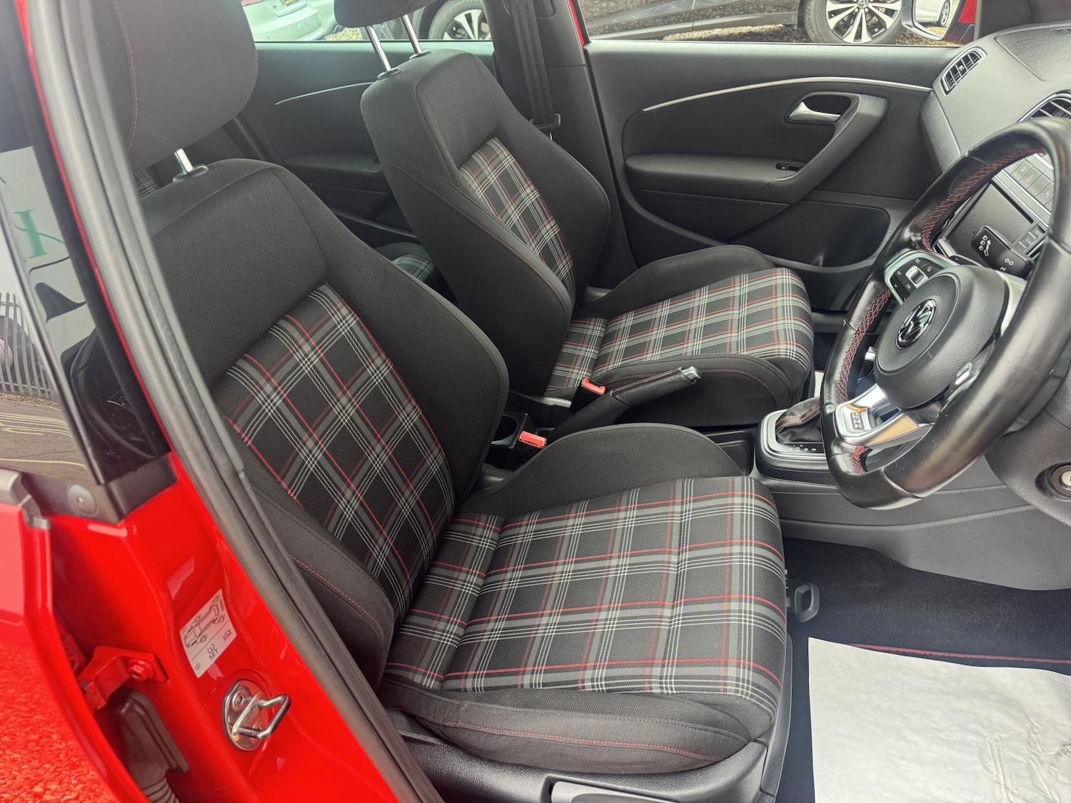 Used Volkswagen Polo 2017 for sale - 76640734: Photo 18