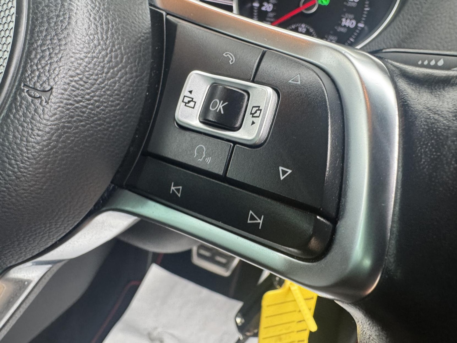 Used Volkswagen Polo 2017 for sale - 76640734: Photo 24