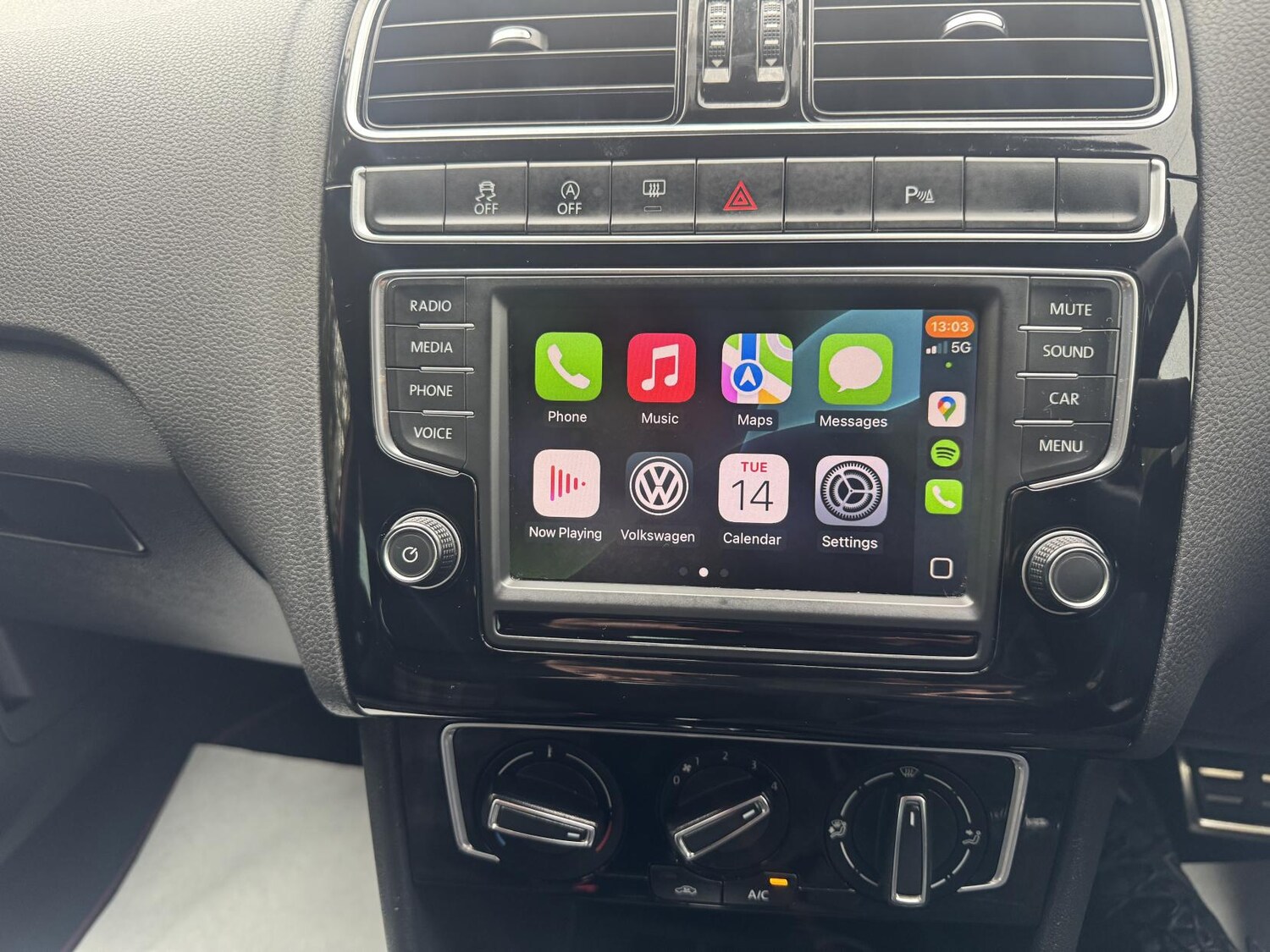 Used Volkswagen Polo 2017 for sale - 76640734: Photo 27