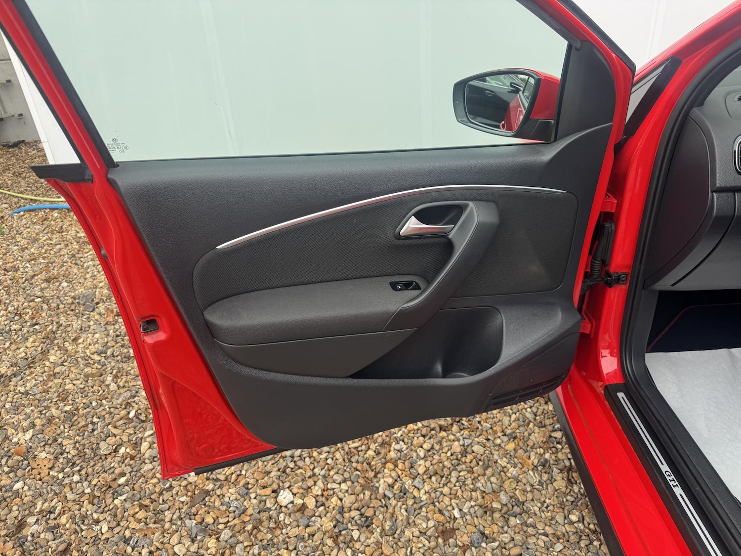 Used Volkswagen Polo 2017 for sale - 76640734: Photo 32