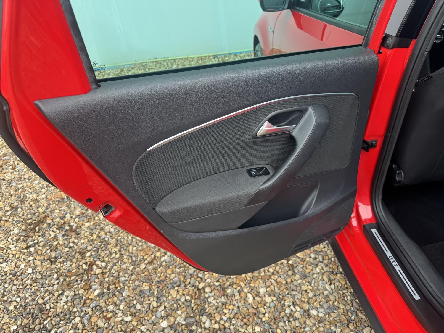 Used Volkswagen Polo 2017 for sale - 76640734: Photo 33