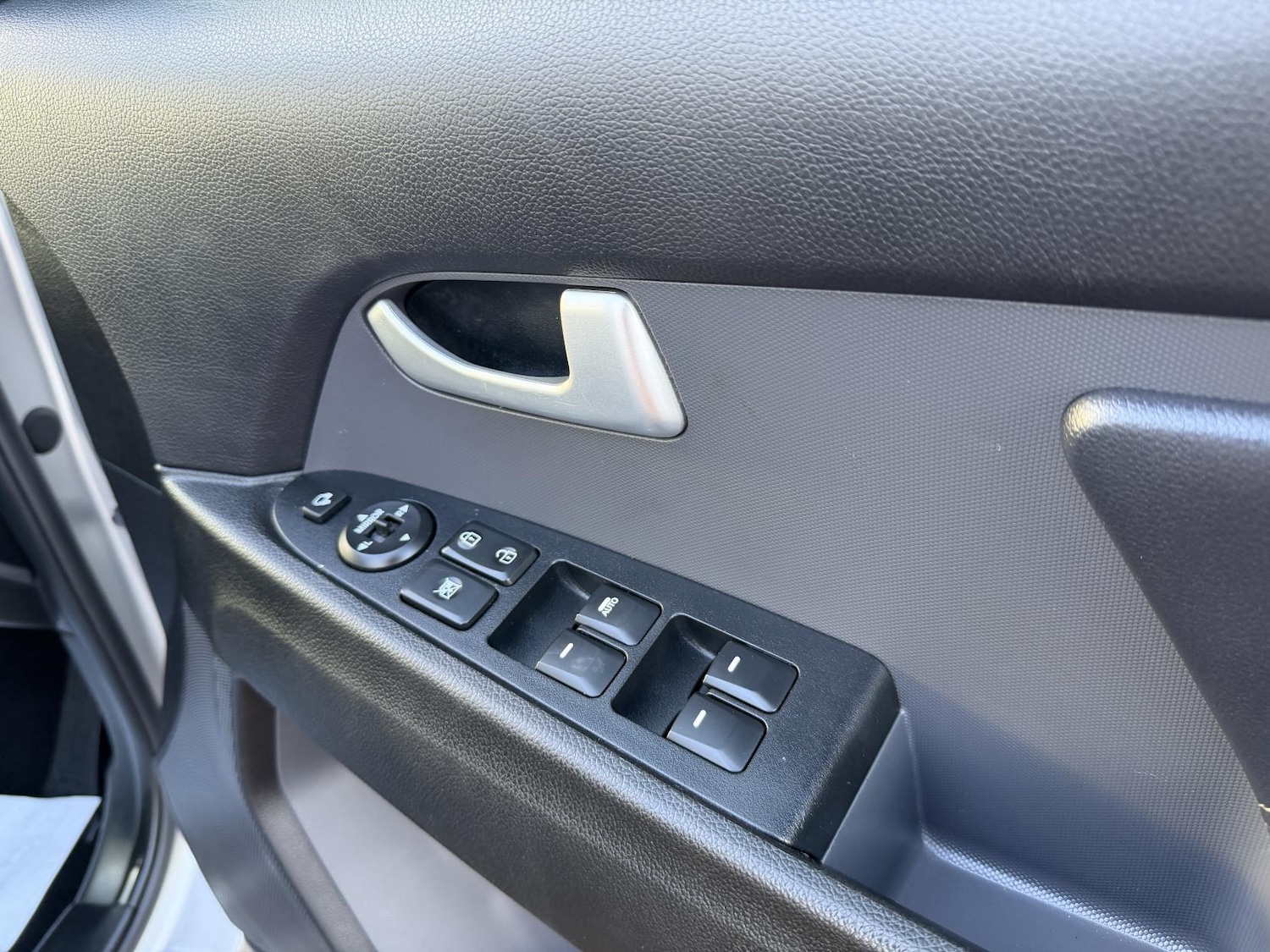 Used Kia Sportage 2015 for sale - 76796733: Photo 25