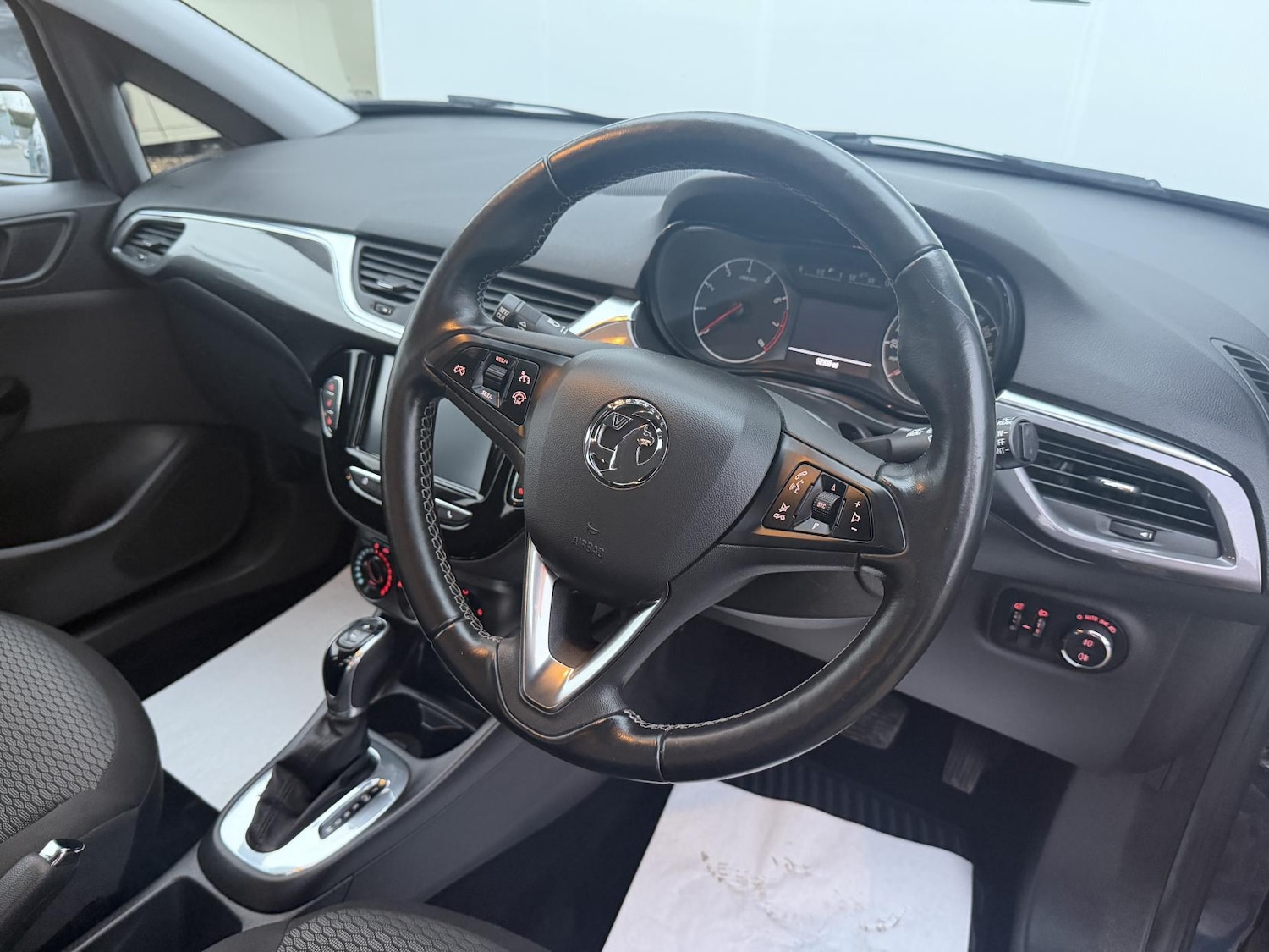 Used Vauxhall Corsa 2017 for sale - 77137861: Photo 13