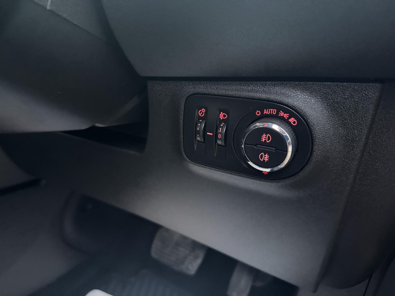 Used Vauxhall Corsa 2017 for sale - 77137861: Photo 16