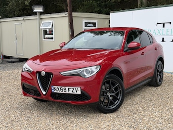 Used Alfa Romeo Stelvio 2018 for sale - 79421088: Photo