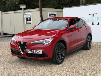 Used Alfa Romeo Stelvio 2018 for sale - 79421088: Photo