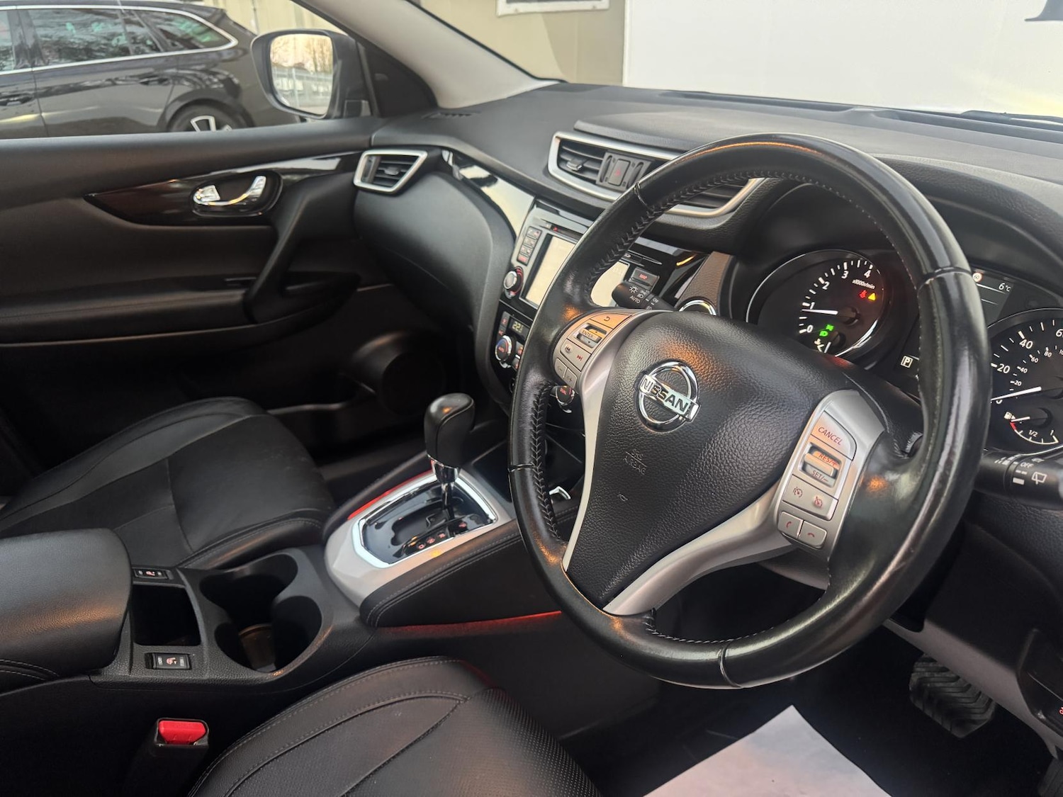 Used Nissan Qashqai 2016 for sale - 76640746: Photo 18