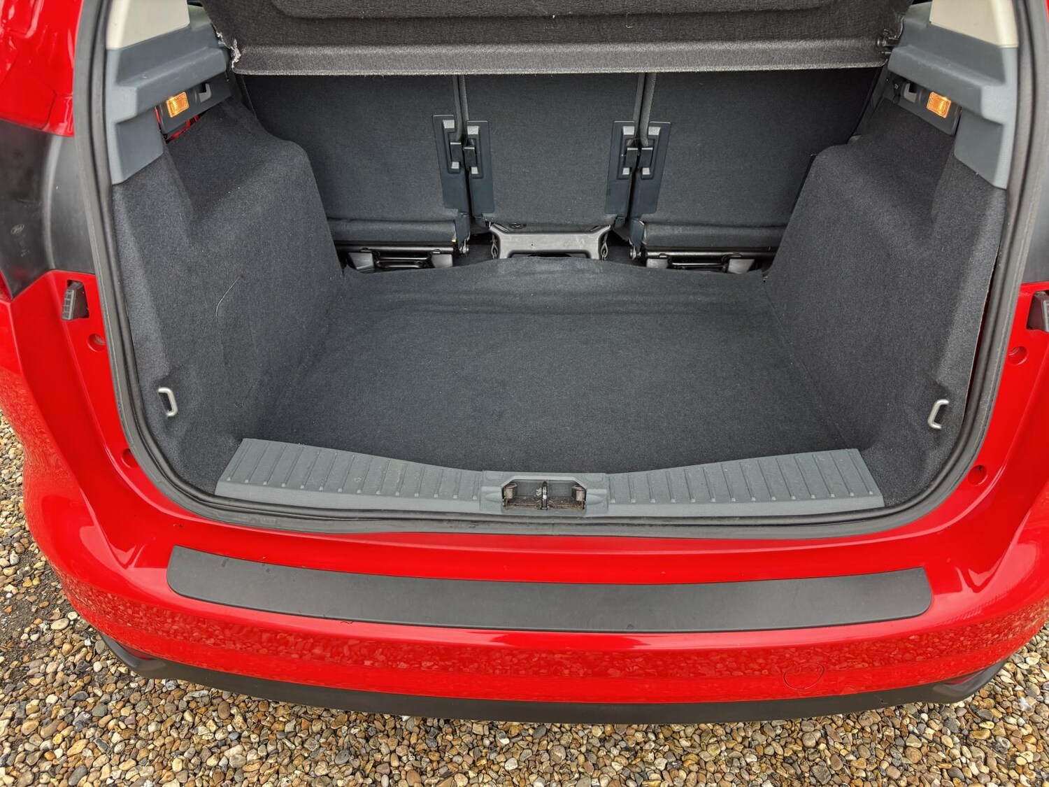 Used Ford C-Max 2015 for sale - 76640718: Photo 19