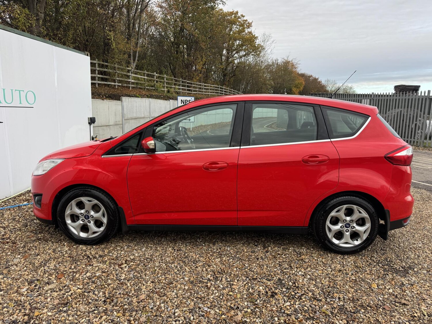 Used Ford C-Max 2015 for sale - 76640718: Photo 8