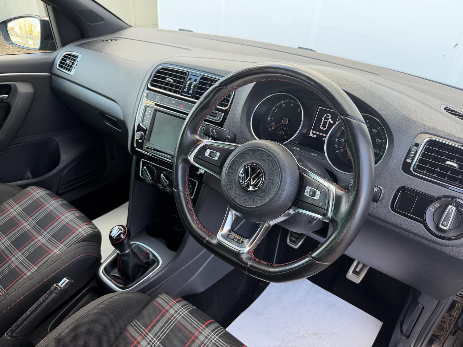 Used Volkswagen Polo 2017 for sale - 77709200: Photo 10