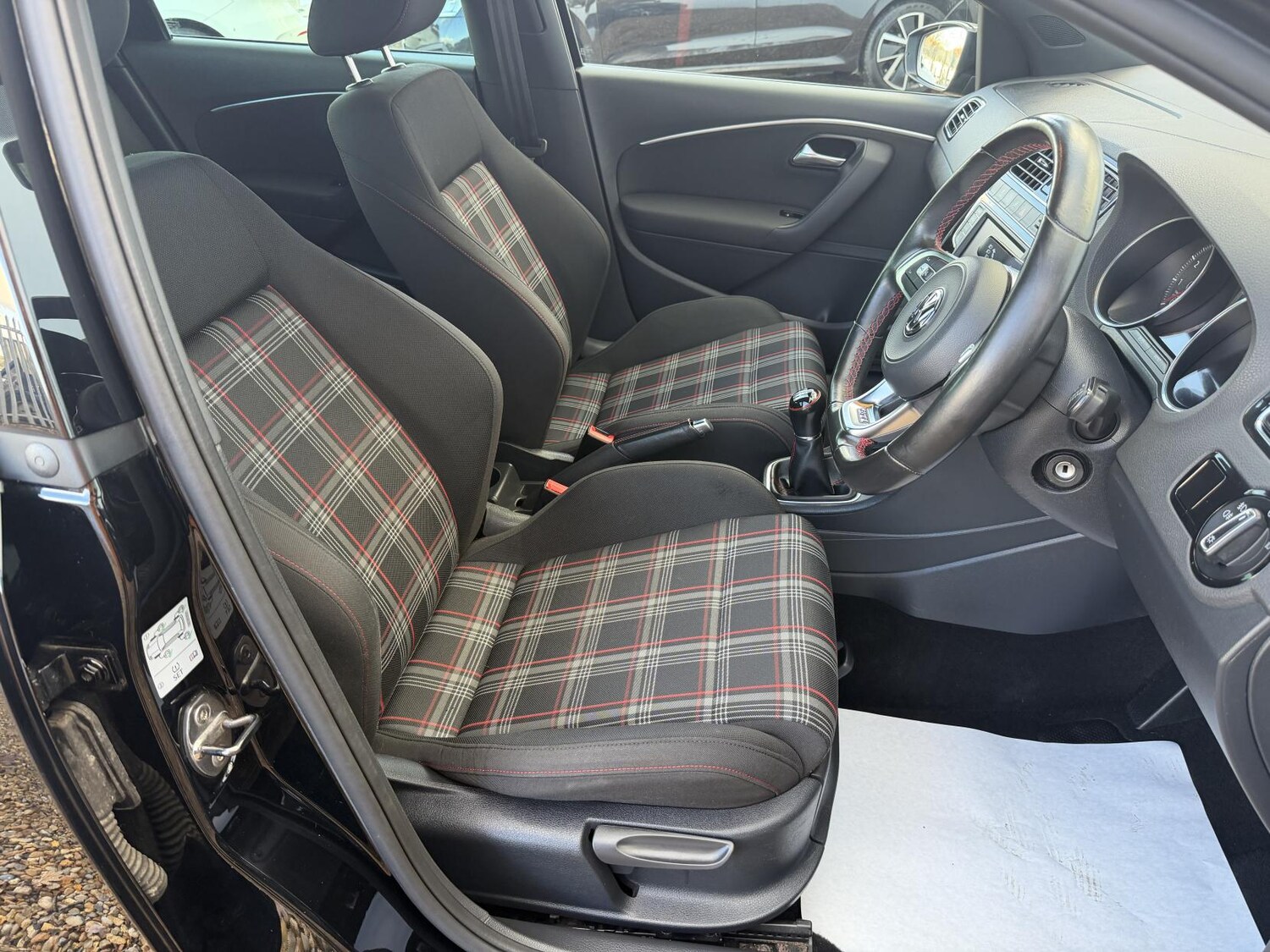 Used Volkswagen Polo 2017 for sale - 77709200: Photo 13