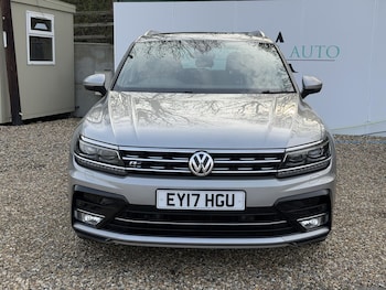 Used Volkswagen Tiguan 2017 for sale - 77992031: Photo