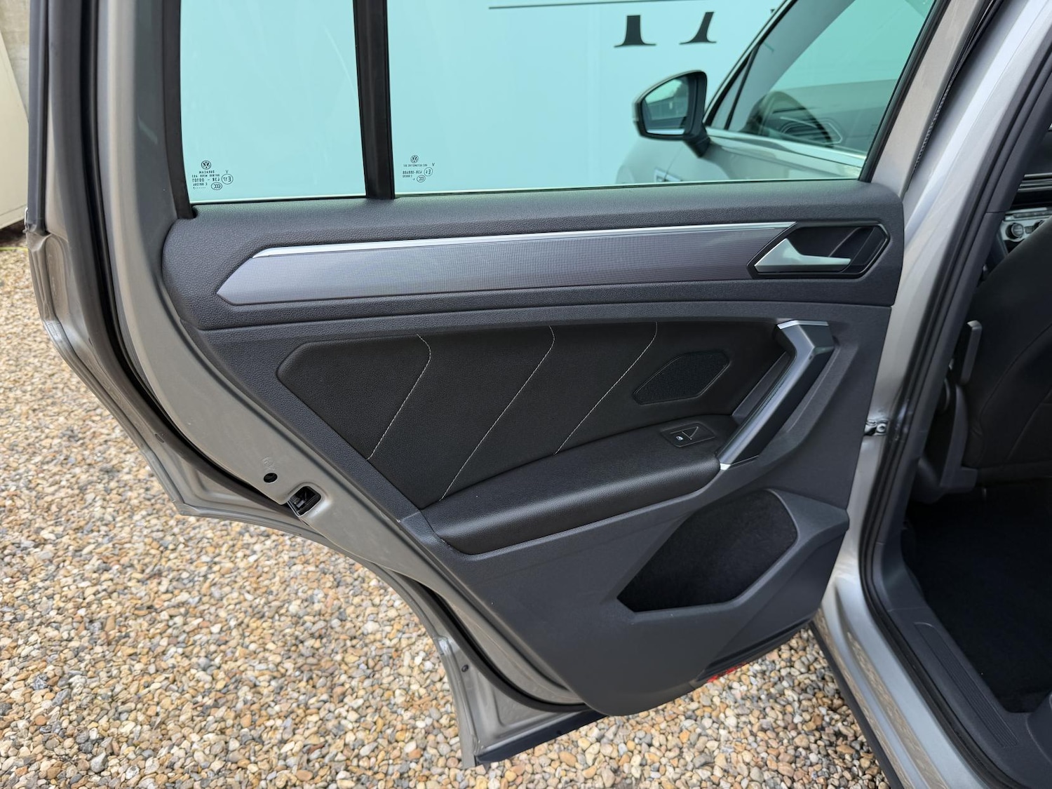 Used Volkswagen Tiguan 2017 for sale - 77992031: Photo 30