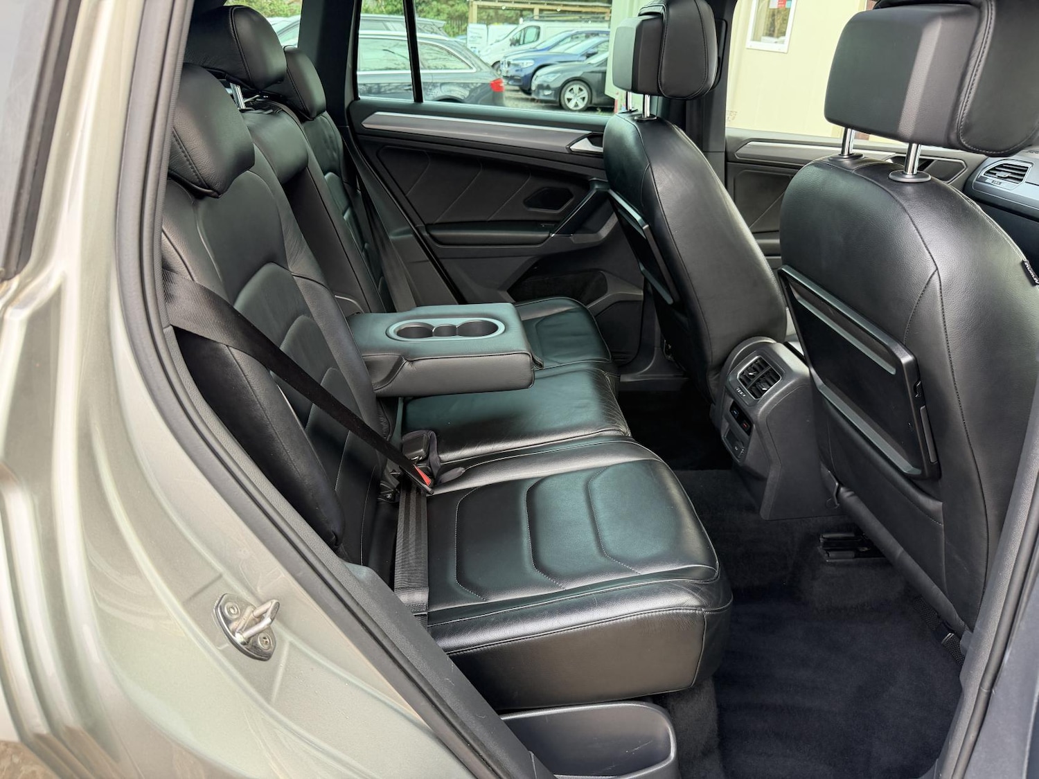 Used Volkswagen Tiguan 2017 for sale - 77992031: Photo 33