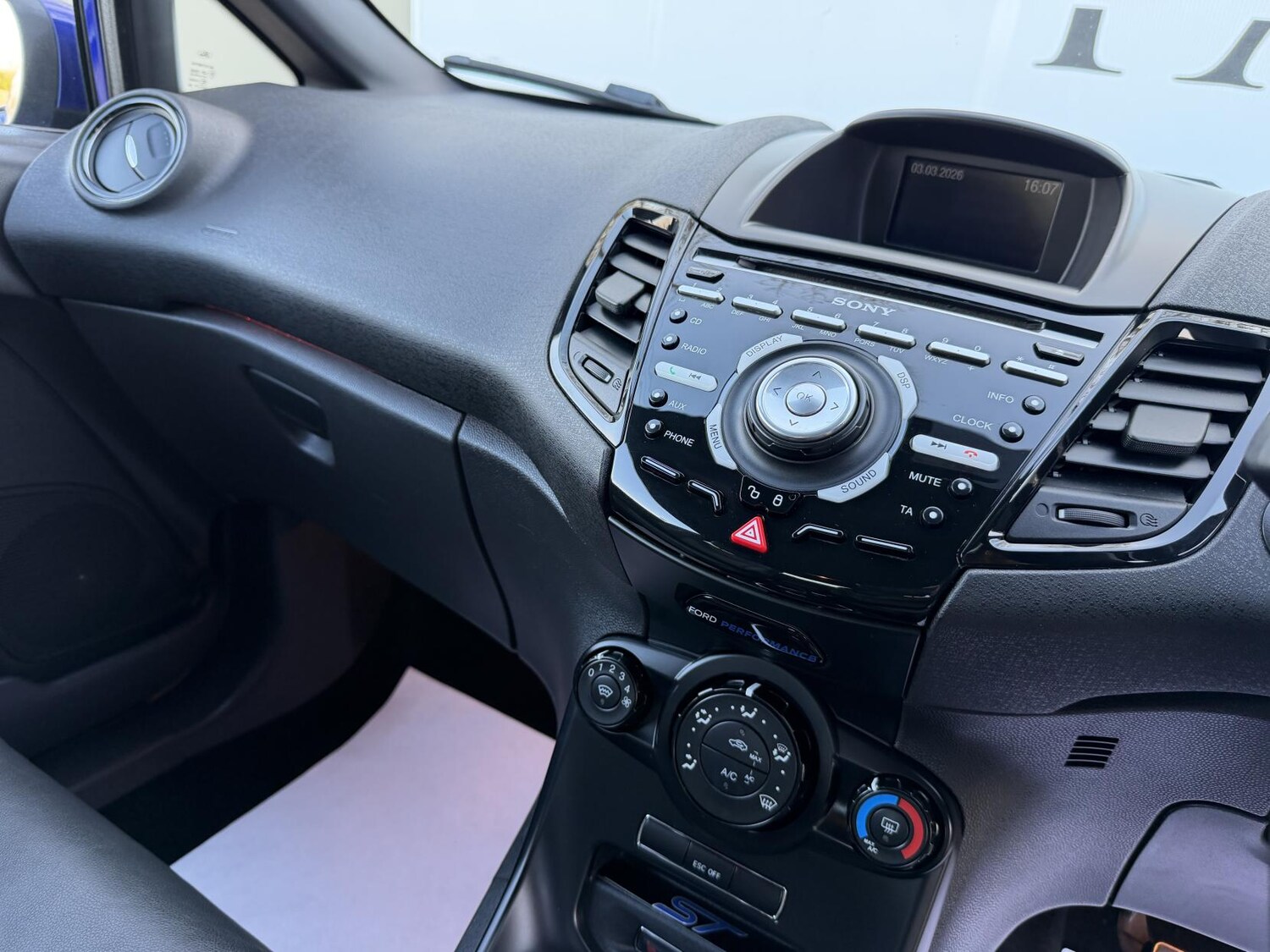 Used Ford Fiesta 2015 for sale - 77736230: Photo 22