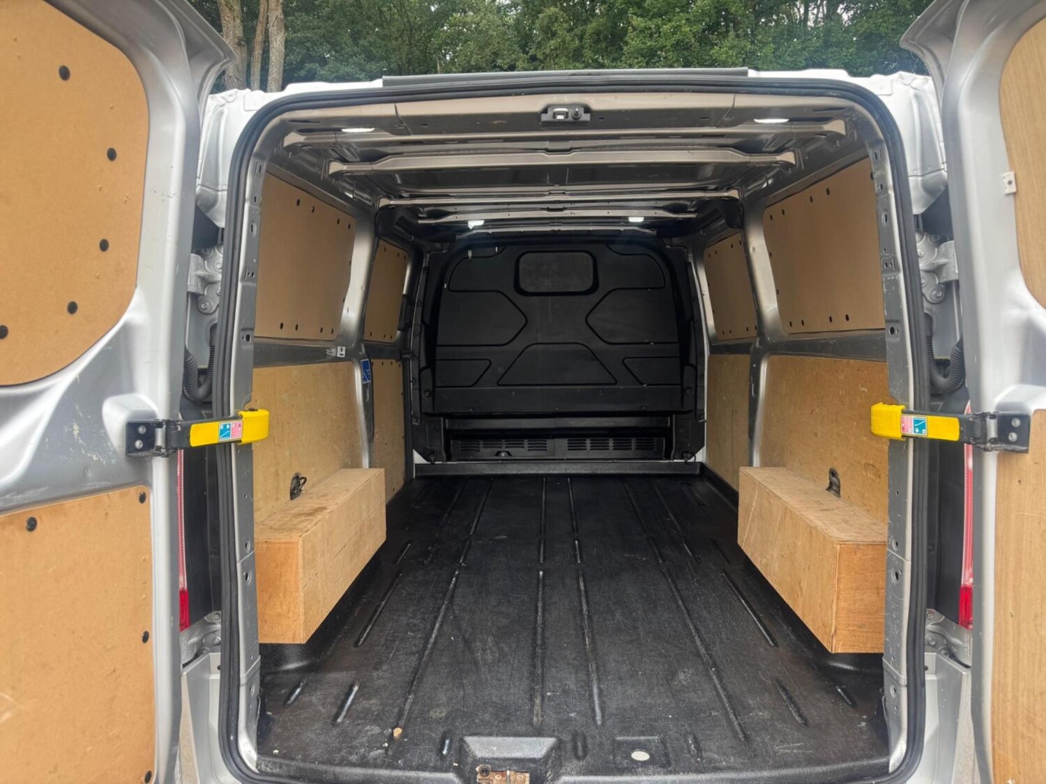 Used Ford Transit Custom 2018 for sale - 76640743: Photo 17