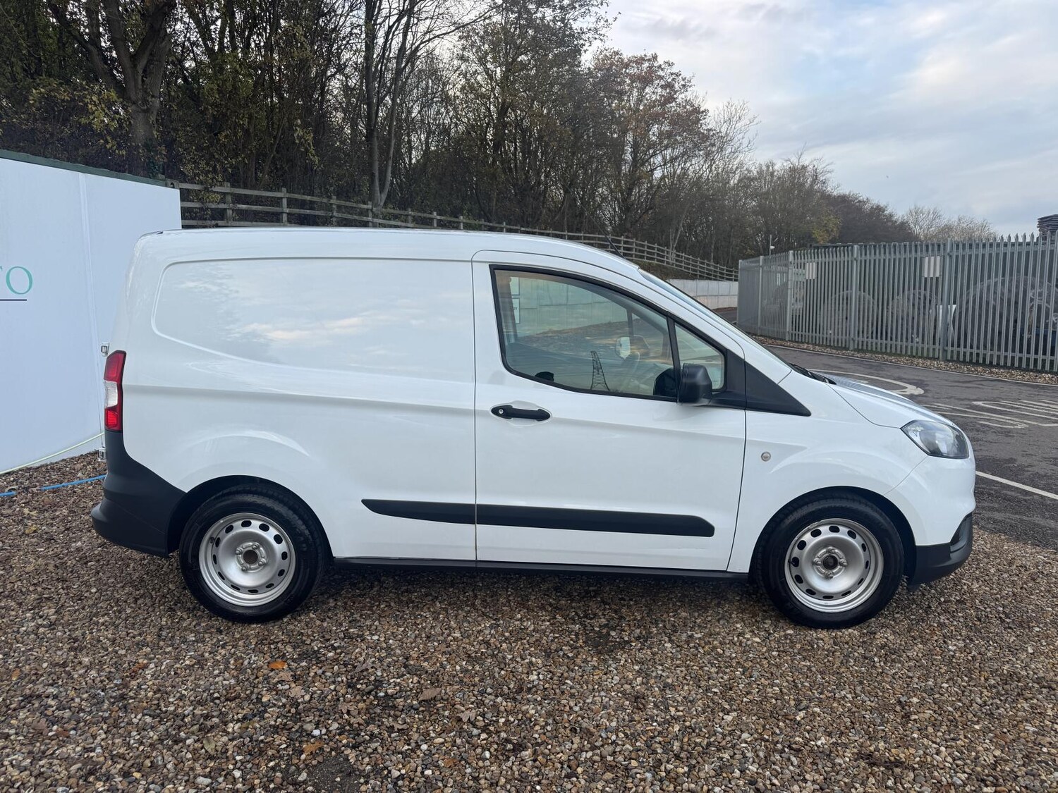 Used Ford Transit Courier 2022 for sale - 76640719: Photo 6
