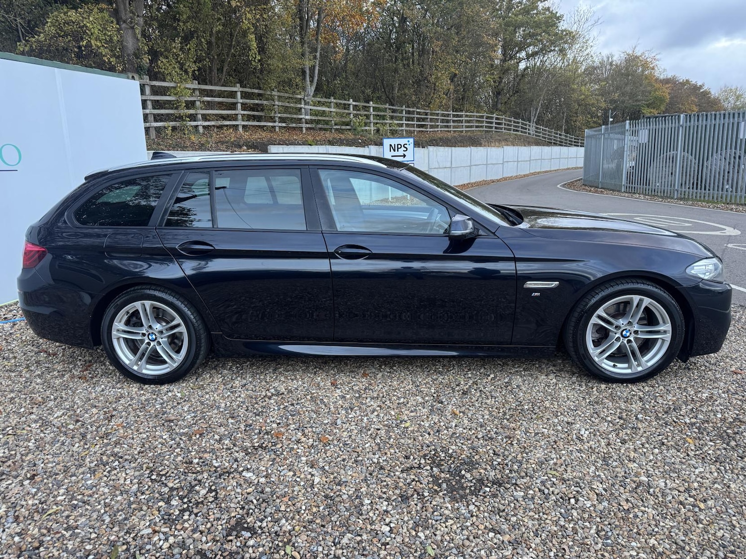 Used BMW 5 Series 2014 for sale - 76640738: Photo 5