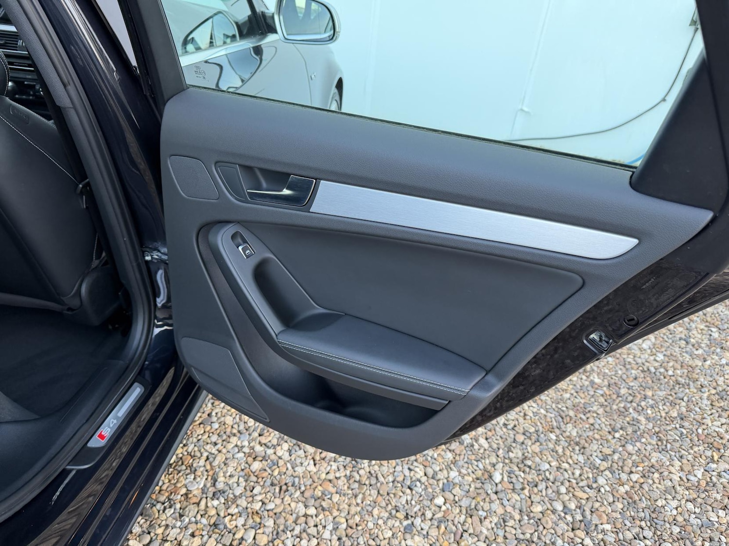 Used Audi A4 2015 for sale - 77954463: Photo 32