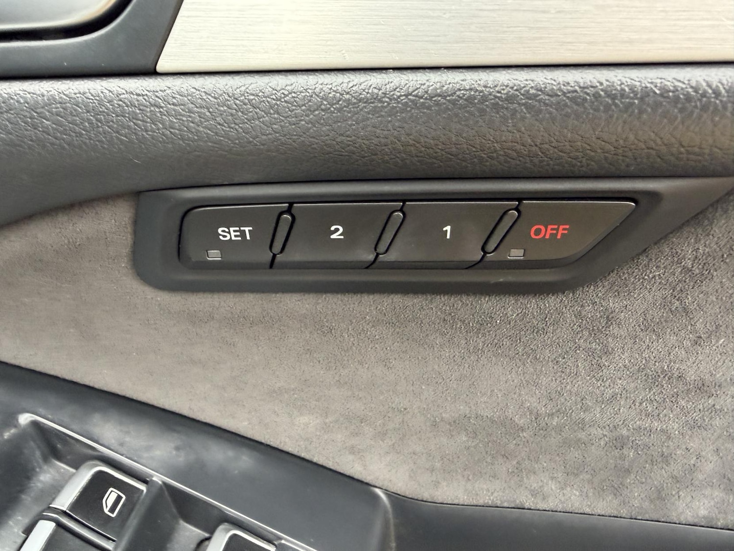 Used Audi SQ5 2016 for sale - 77326499: Photo 25