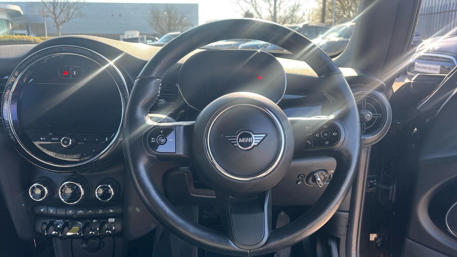 Used MINI Hatch 2022 for sale - 77778991: Photo 6