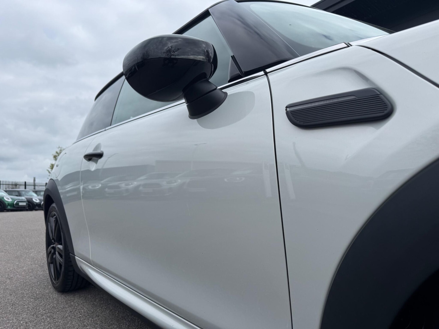 Used MINI Hatch 2022 for sale - 78108196: Photo 14