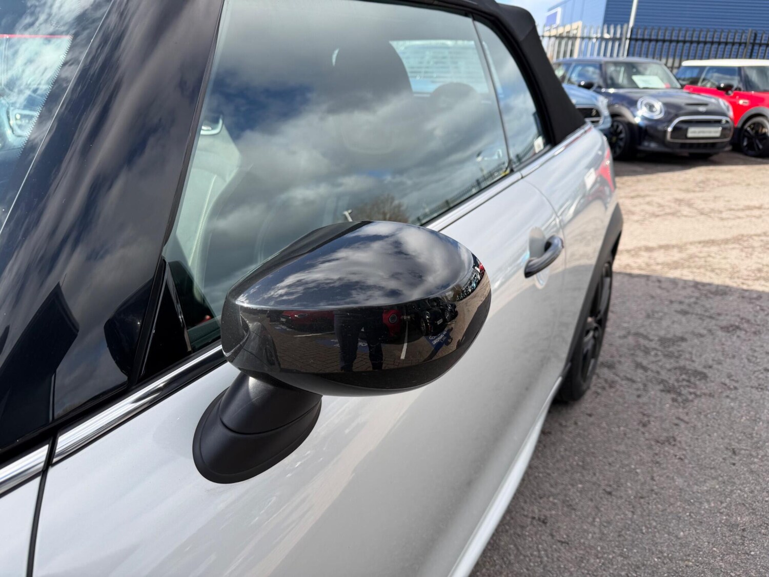 Used MINI Convertible 2022 for sale - 77573006: Photo 13