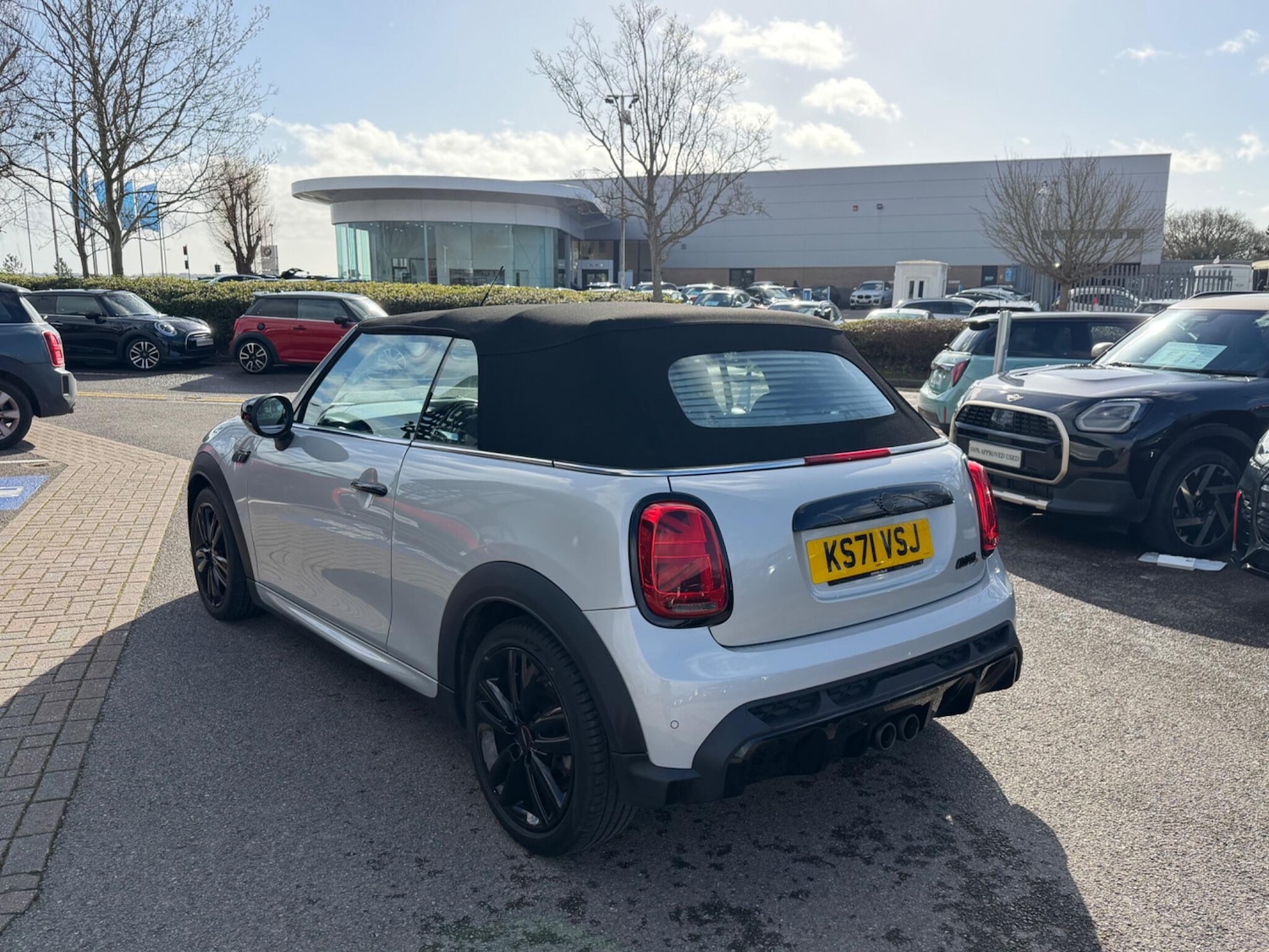 Used MINI Convertible 2022 for sale - 77573006: Photo 4