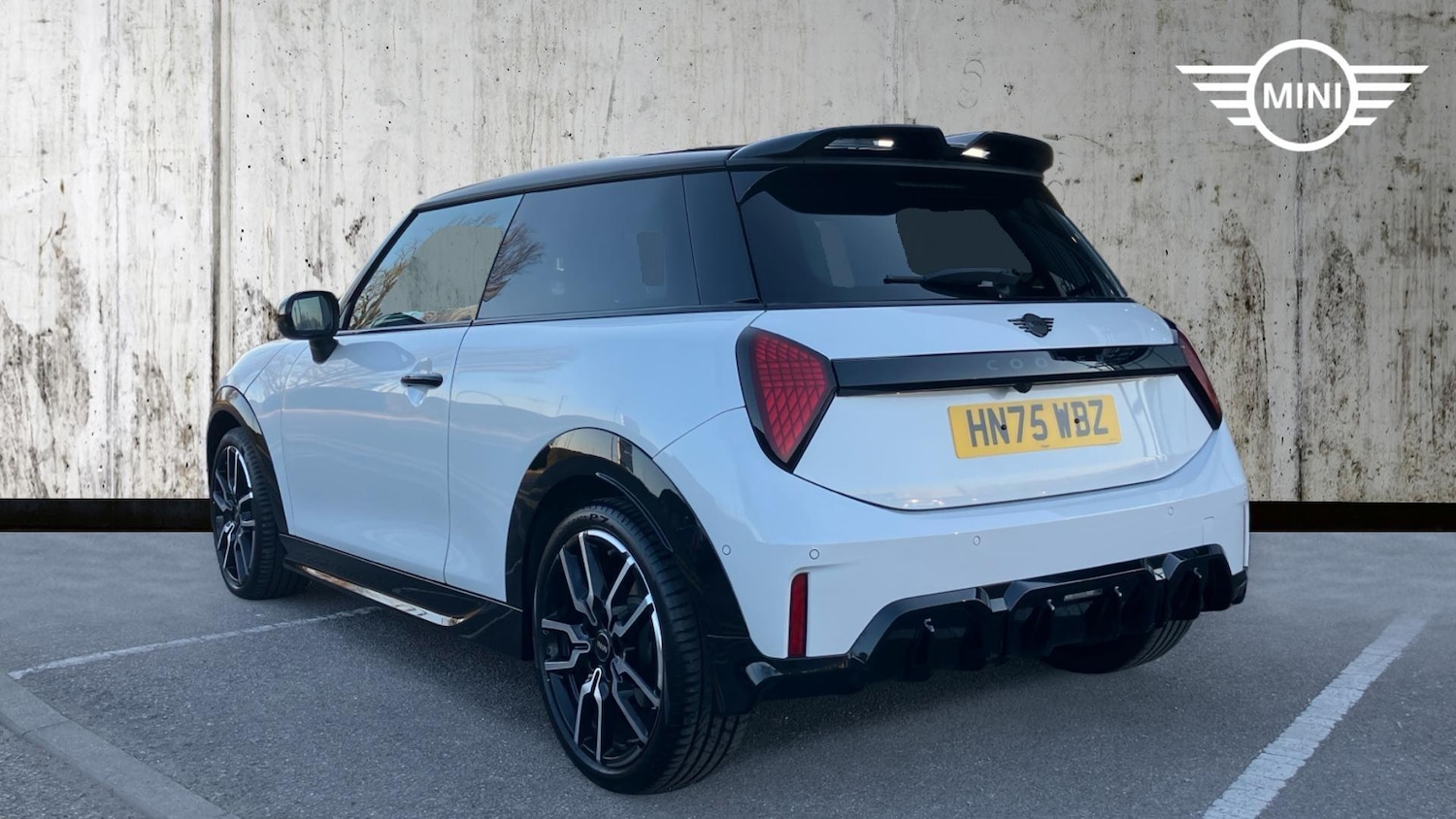 Used MINI Cooper 2025 for sale - 78145526: Photo 2