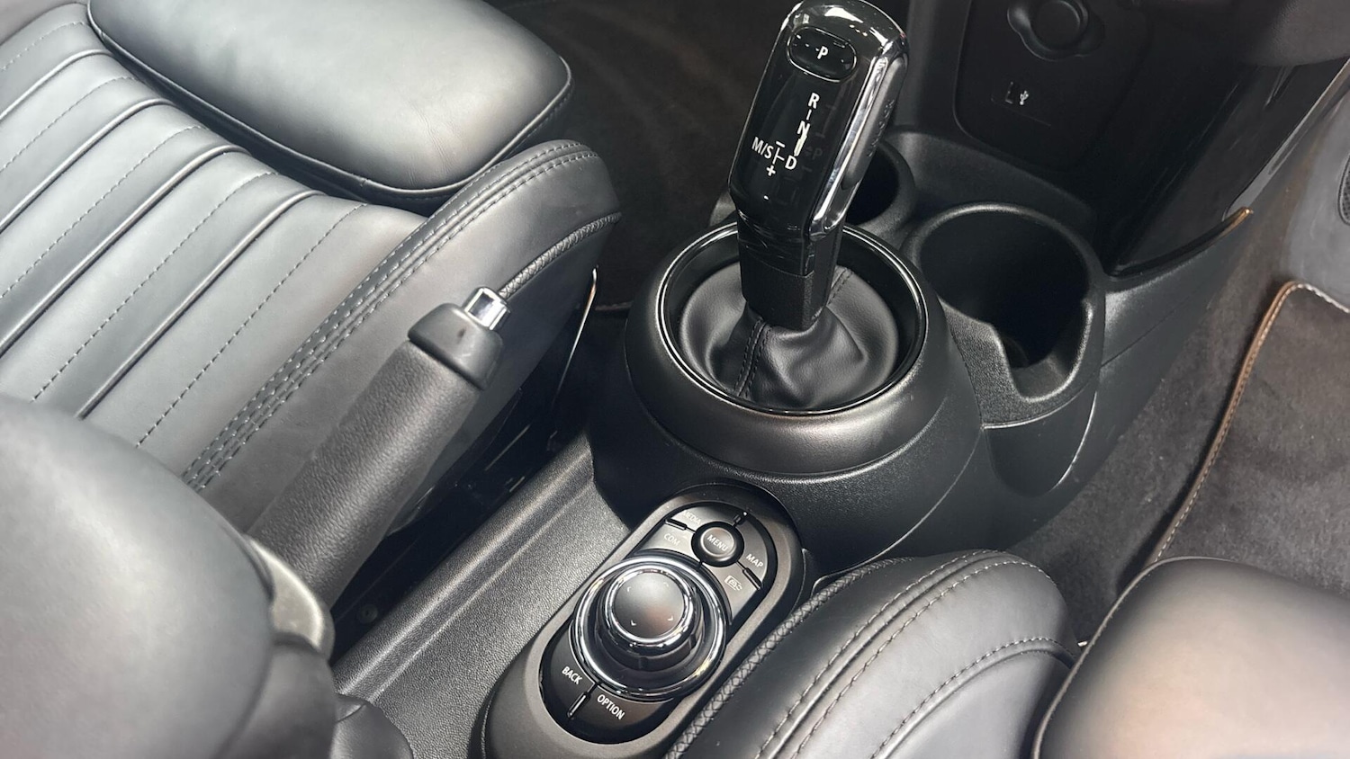 Used MINI Hatch 2023 for sale - 77691414: Photo 10