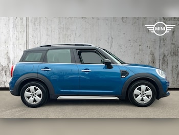 Used MINI Countryman 2019 for sale - 77689421: Photo